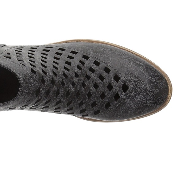 Charcoal Distressed V Split Perforated Caged Boots - Picture 3 of 8